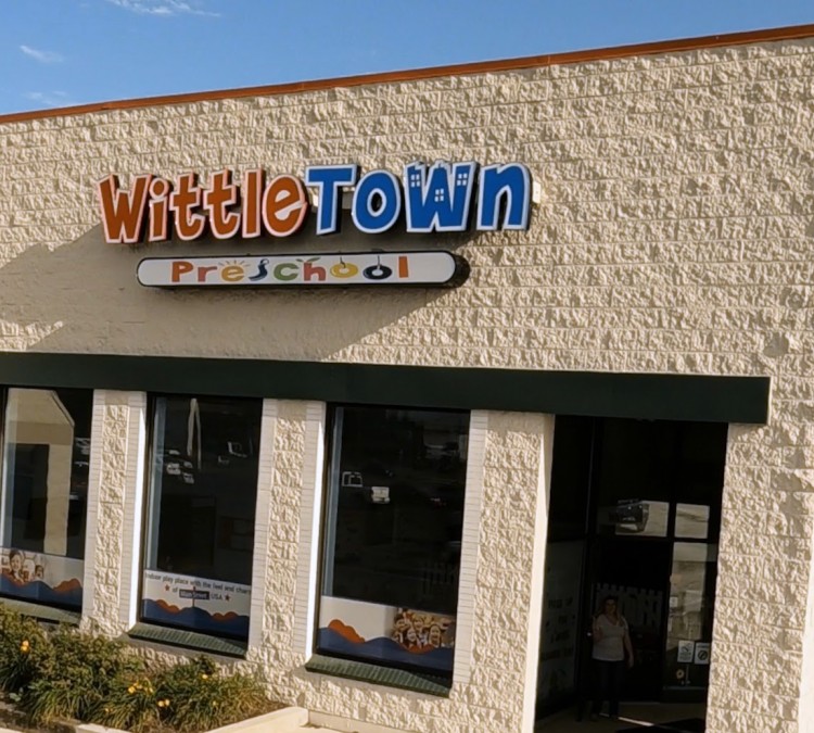 wittle-town-photo